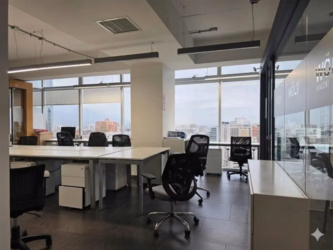 Oficina Amoblada en Arriendo Edificio Quantum Piso 15