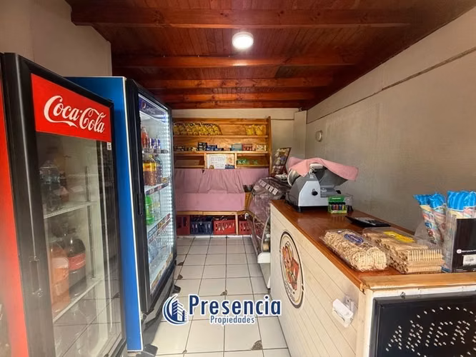 En Venta Casa + Espacio Comercial Listo para Emprender