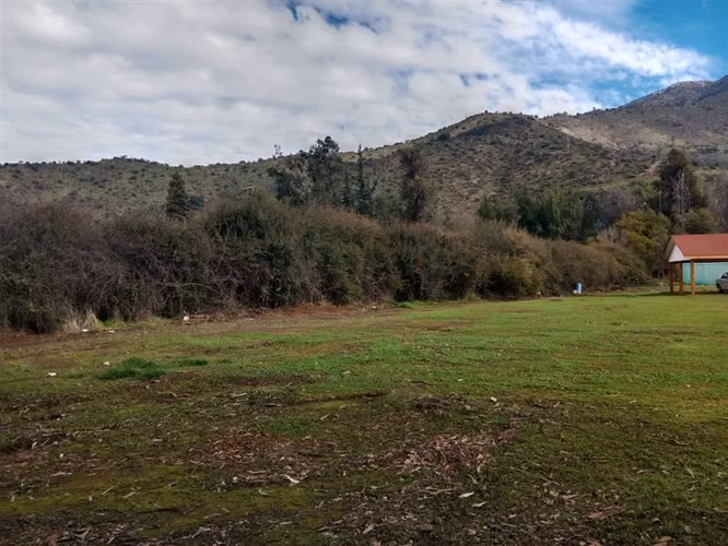 Parcela en arriendo en Pirque