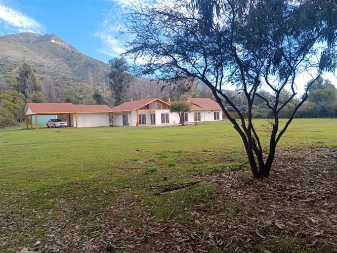 Parcela en arriendo en Pirque