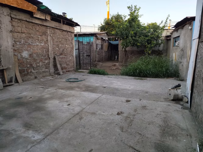 Se VENDE Local comercial en Renca centro