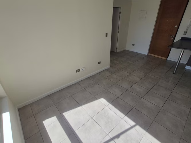 2 DORM GRANDES con ESTACIONAMIENTO a PASOS metro MATTA
