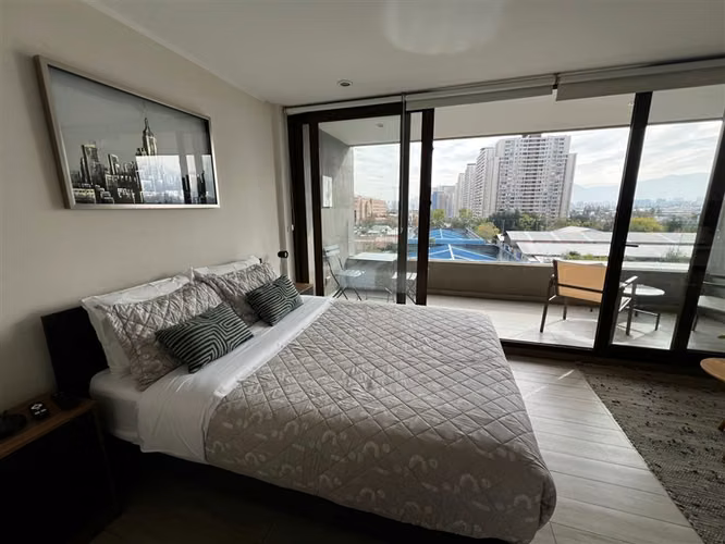 Departamento AMOBLADO en arriendo de 1 ambiente. en Macul