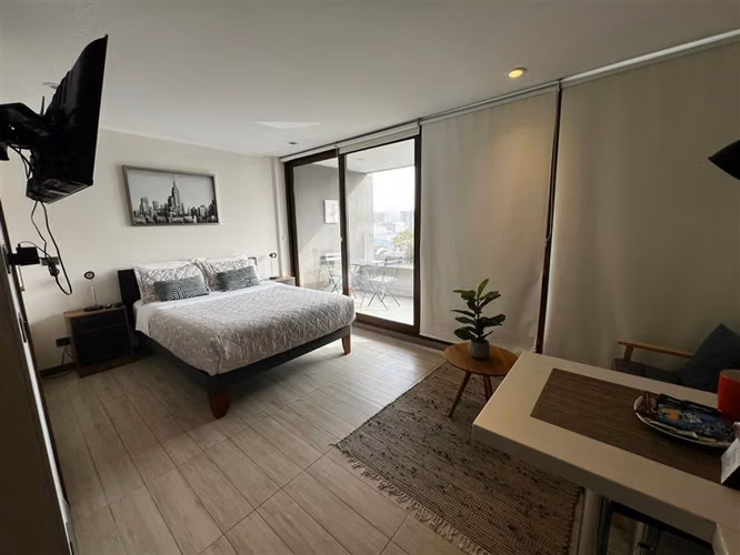 Departamento AMOBLADO en arriendo de 1 ambiente. en Macul