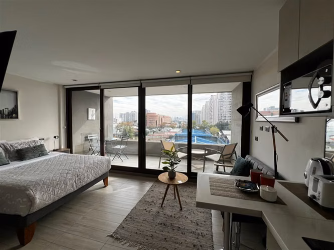 Departamento AMOBLADO en arriendo de 1 ambiente. en Macul
