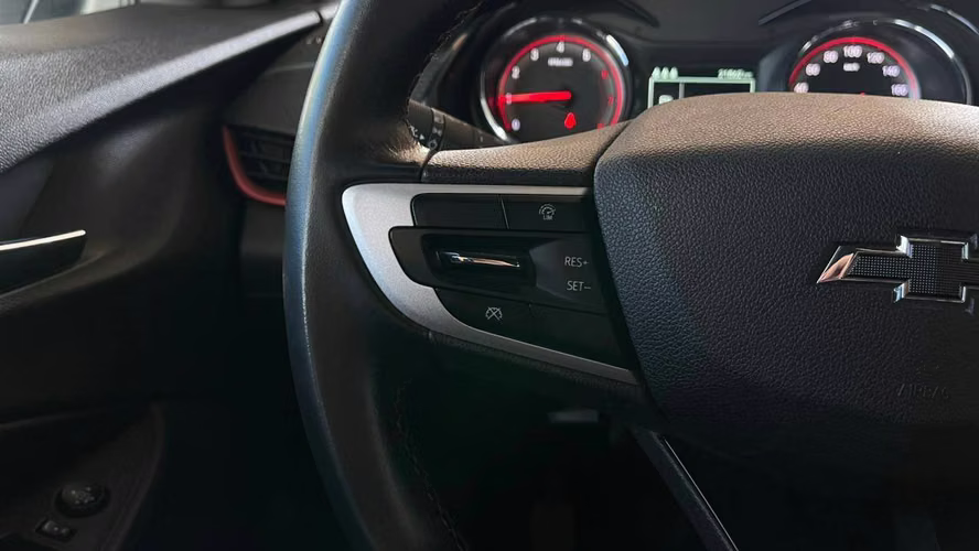 Chevrolet Onix 1.0T MT (2022)
