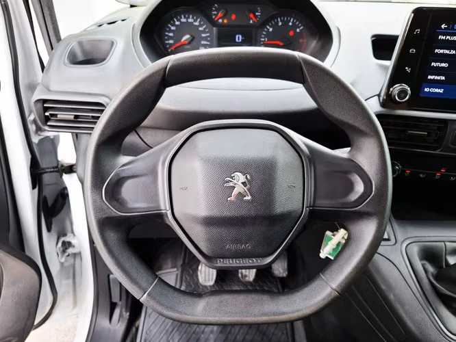 PEUGEOT PARTNER 2024