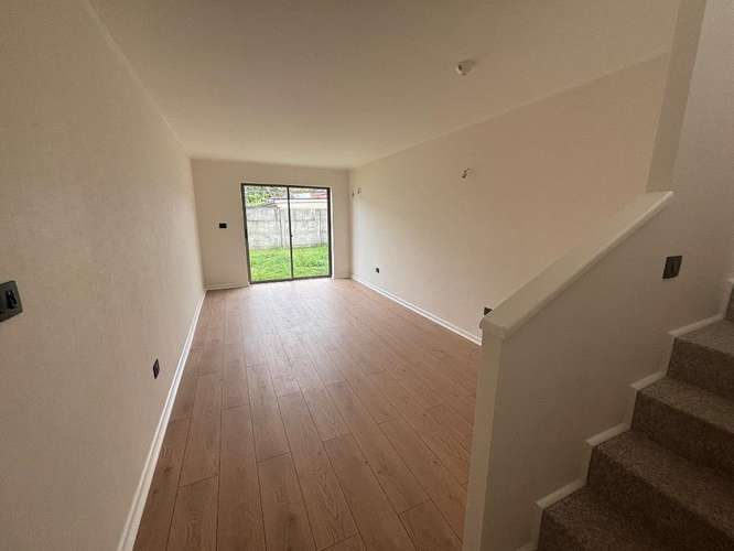Casa en sector residencial - Imagen 4