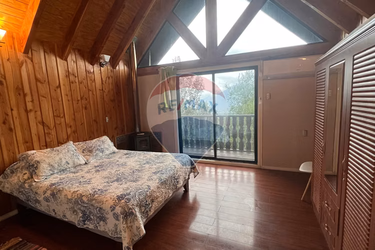 Venta casa 3d 3b en parcela vista al lago