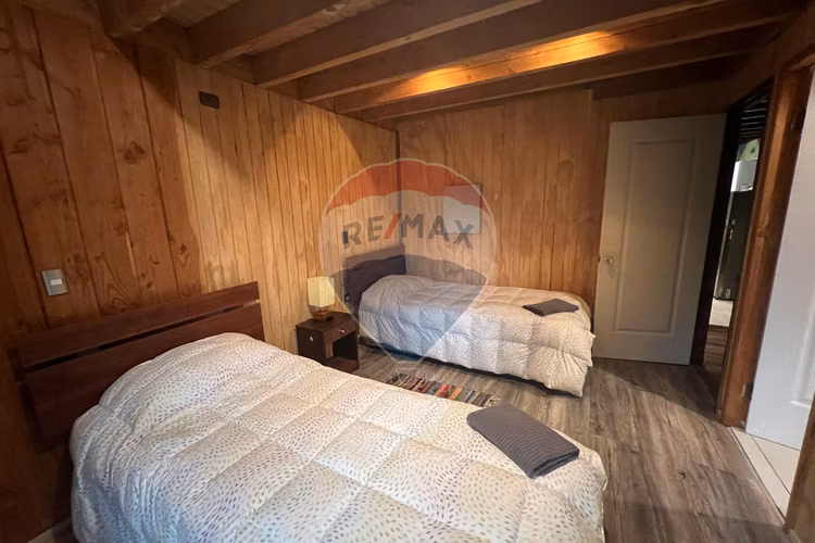 Venta casa 3d 3b en parcela vista al lago