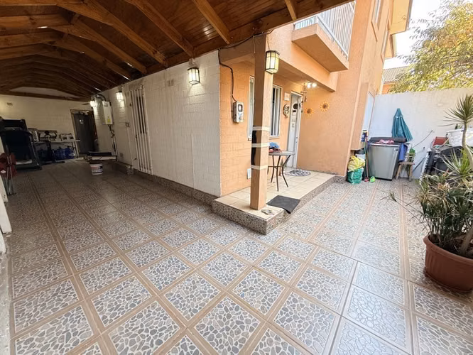 Casa 5Dorm 3B Estar Cobertizo 77/117m2 Impecable - Imagen 2