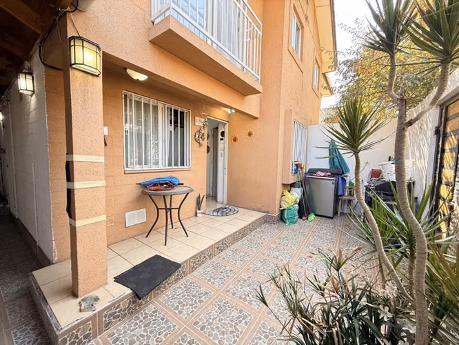 Casa 5Dorm 3B Estar Cobertizo 77/117m2 Impecable - Imagen 3