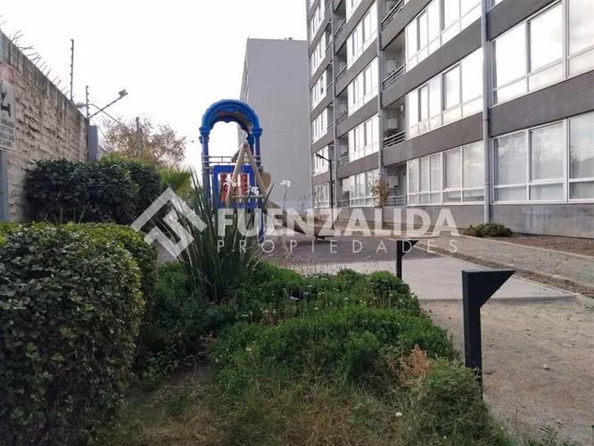 Arriendo Departamento 2 Dormitorios - 1 Baño ( Renca )