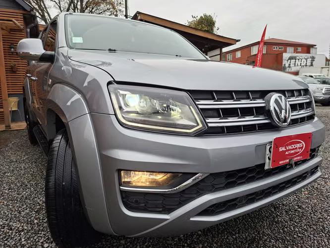 VOLKSWAGEN AMAROK HIGHLINE 4X4  AUT 2.0