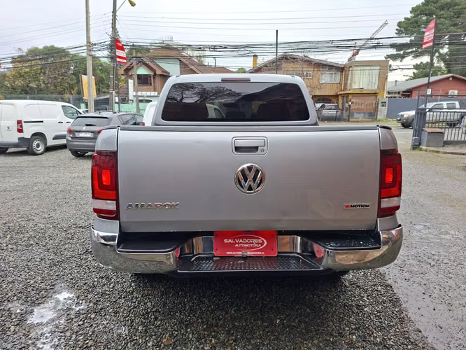 VOLKSWAGEN AMAROK HIGHLINE 4X4  AUT 2.0