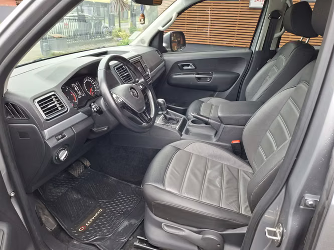 VOLKSWAGEN AMAROK HIGHLINE 4X4  AUT 2.0