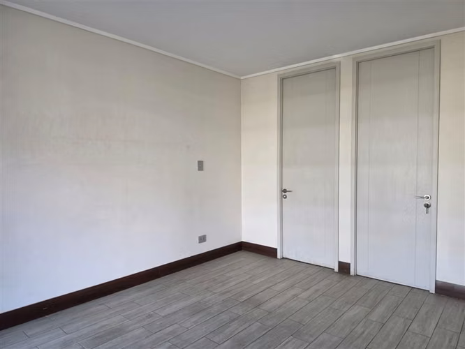 Departamento en venta de 1 dorm. en Lo Barnechea