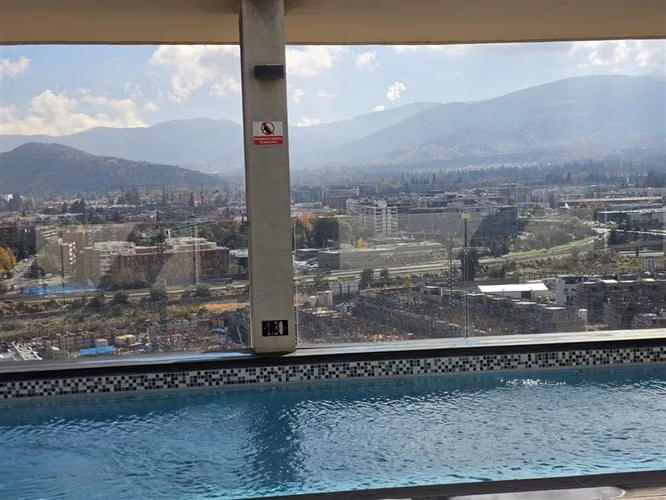 Departamento en venta de 1 dorm. en Lo Barnechea