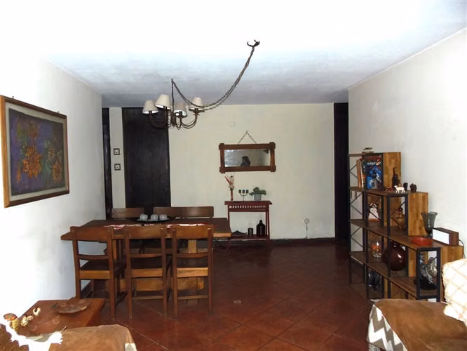 Departamento en venta de 3 dorm. en La Reina