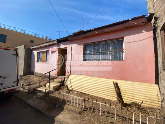 VENDE CASA - SECTOR CENTRO, ANTOFAGASTA