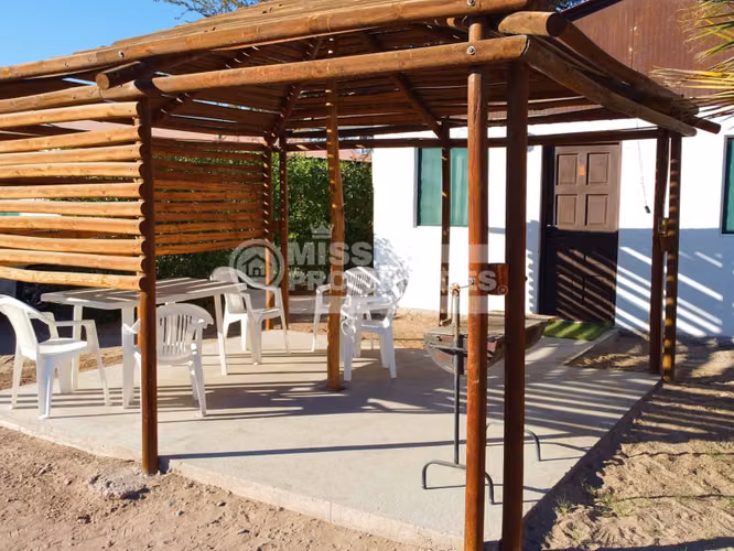 VENDE COMPLEJO TURÍSTICO RECREACIONAL – TARAPACÁ