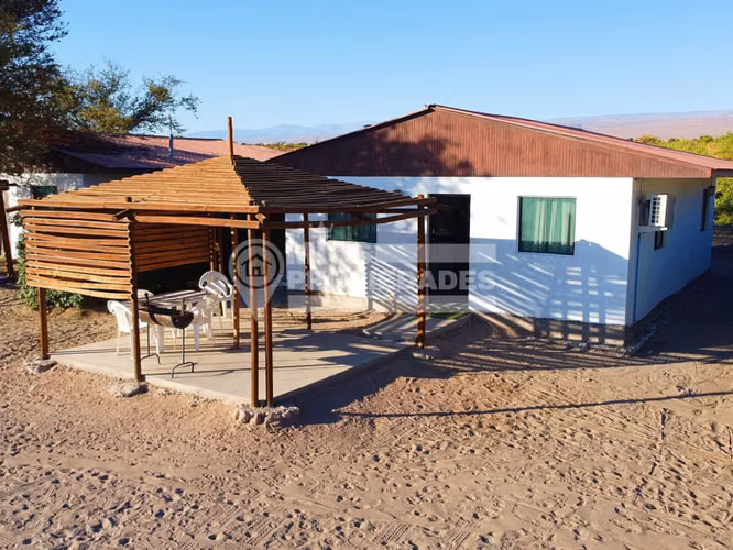 VENDE COMPLEJO TURÍSTICO RECREACIONAL – TARAPACÁ