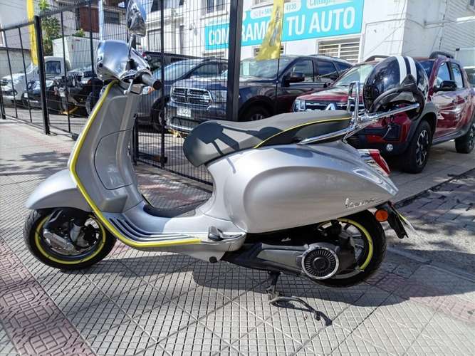 VESPA PRIMAVERA ELÉCTRICA 2020