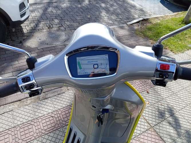 VESPA PRIMAVERA ELÉCTRICA 2020