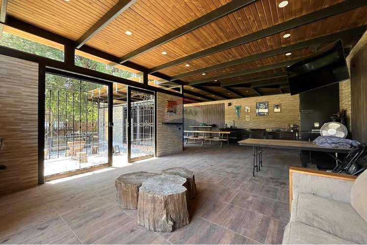 Casa colonial + quincho + piscina - Imagen 17