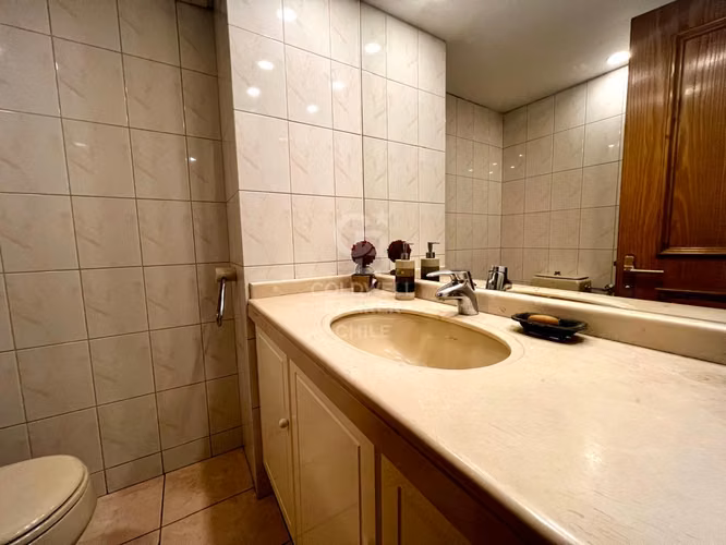 Inmejorable ubicación en El Golf, gran departamento, 378 m2