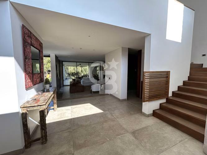 Brisas de Chicureo | Diseño Moderno y Exclusividad