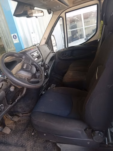 MINIBUS IVECO DAILY 50-170 15+1 AÑO 2023