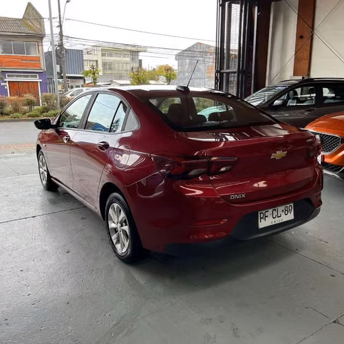 Chevrolet Onix 1.0T 2021