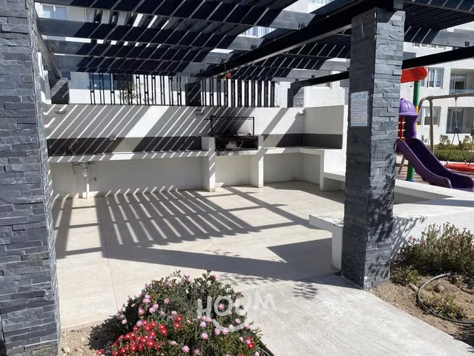 Departamento en Avenida Pacifico