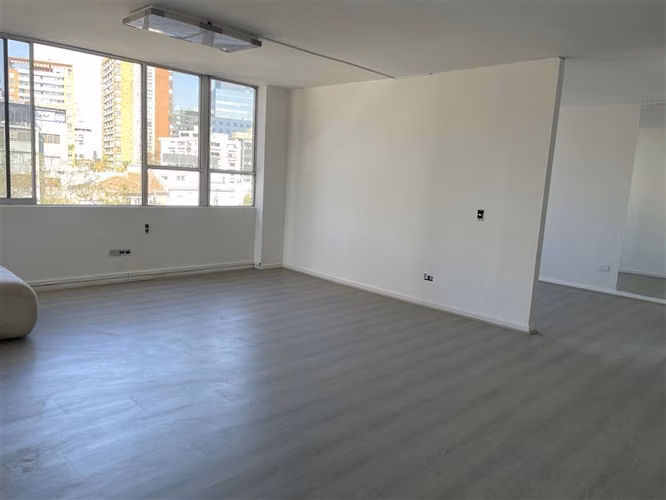 Oficina en arriendo en Providencia - Imagen 8