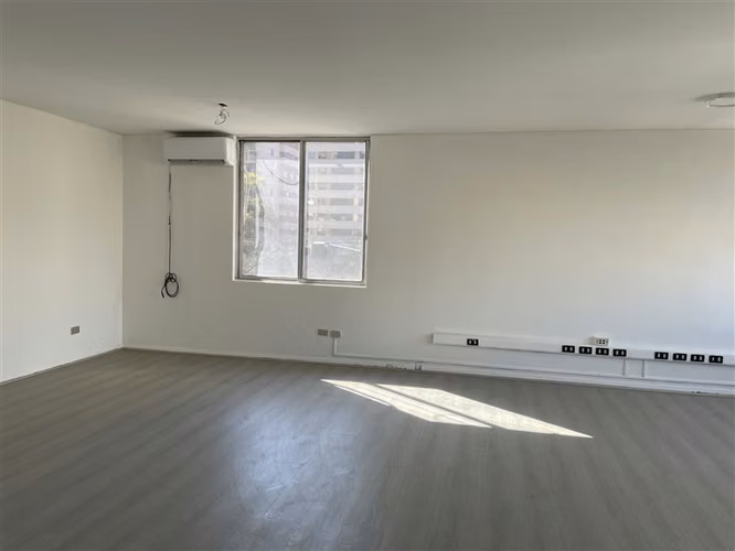 Oficina en arriendo en Providencia - Imagen 9