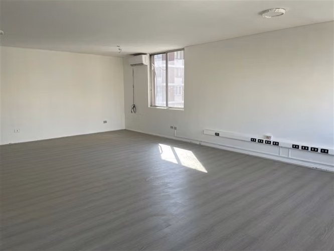 Oficina en arriendo en Providencia - Imagen 10