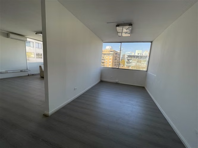 Oficina en arriendo en Providencia - Imagen 3
