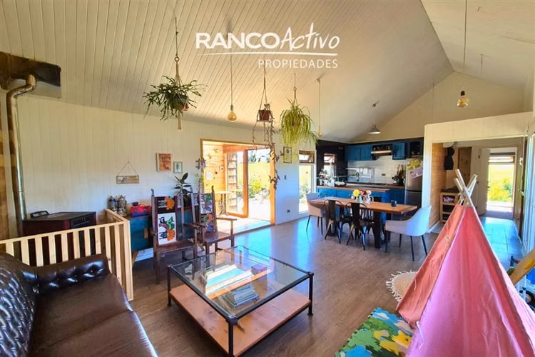 Hermosa casa en venta de 3 dorm. y 3 baños en Puerto Varas - Imagen 9