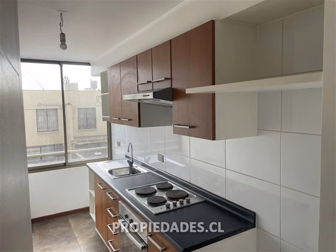 Departamento venta 2 dorm. Recoleta / Bx / Metro Bellas Art