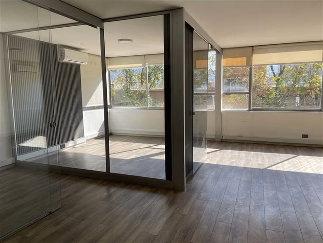 Oficina en arriendo en Providencia - Imagen 2