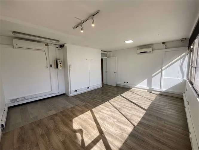Oficina en arriendo en Providencia - Imagen 31