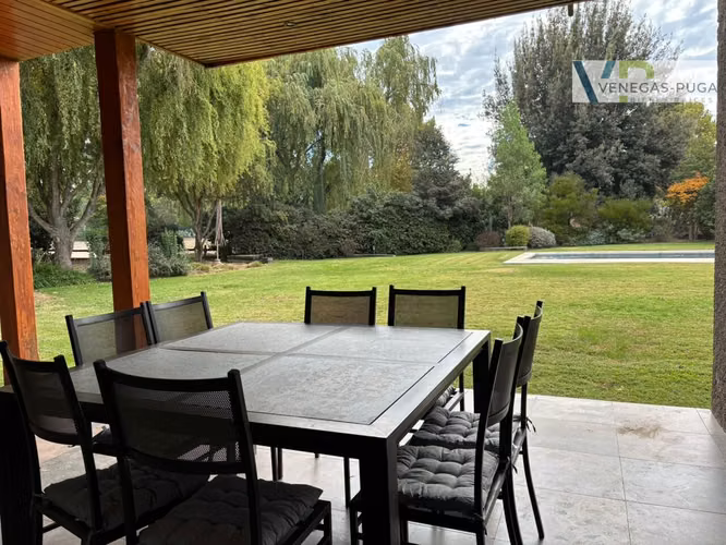 Casa Las Brisas de Chicureo, NO perimetral