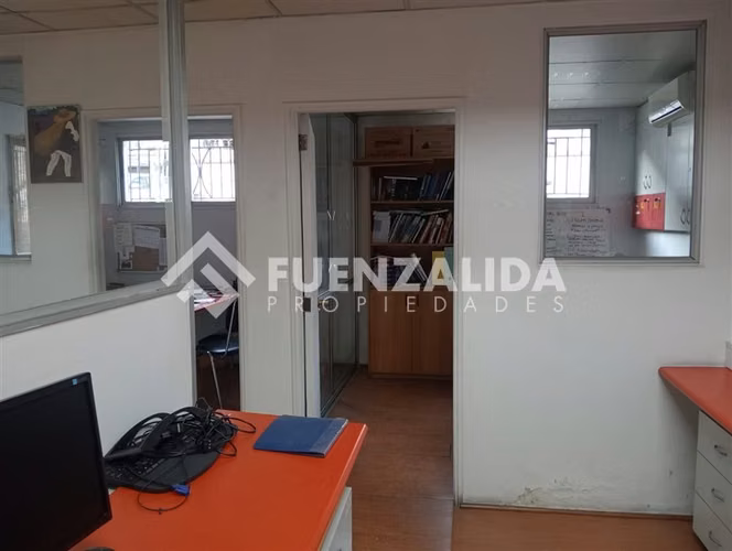Arriendo oficina en Santiago, Barrio Republica