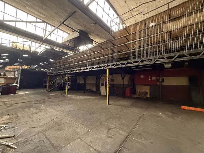 Arriendo de local con Patente Comercial en Primera Línea | Alto Flujo en 10 de Julio