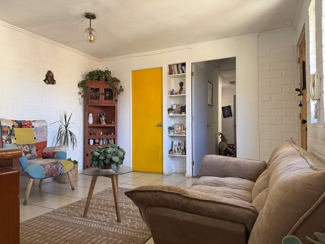 Venta de casa en condominio, potencial para ampliar