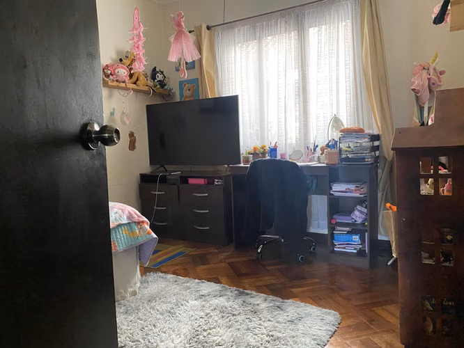 Venta de casa familiar, no pareada, amplio terreno, piscina temperada!!! - Imagen 16