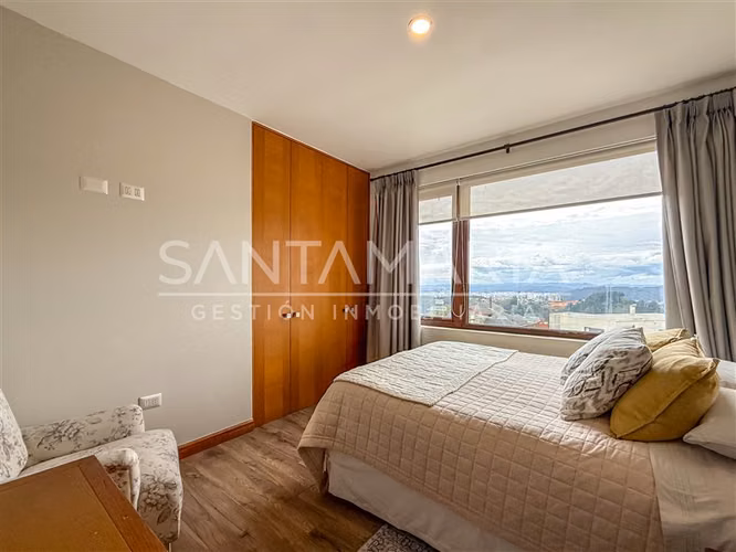 Casa en venta de 5 dorm. en Andalue, San Pedro de la Paz