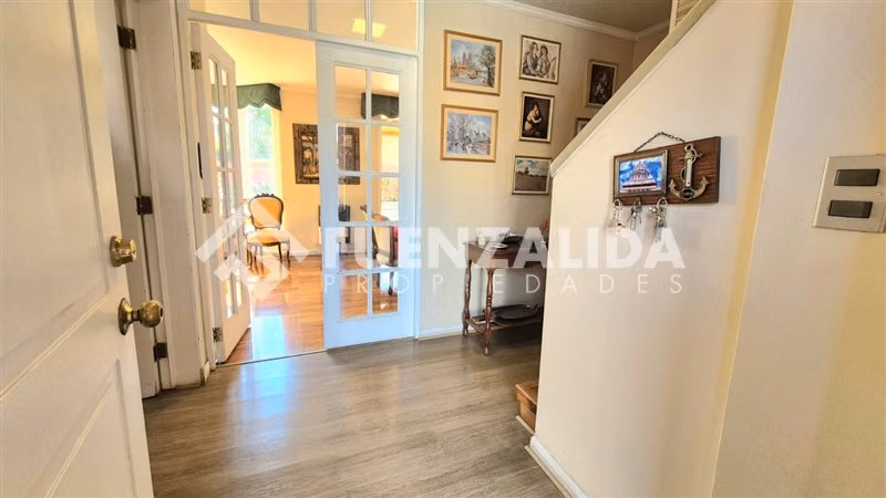 Casa en venta de 3 dorm. en Peñalolén