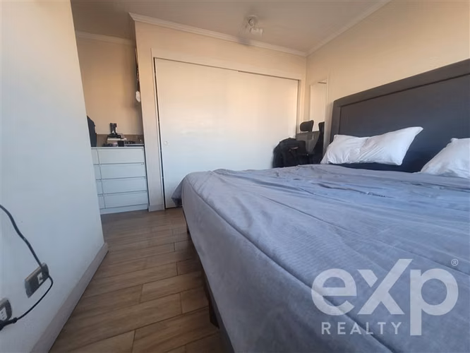 Departamento en venta de 3 dorm. 2 baños en San Miguel